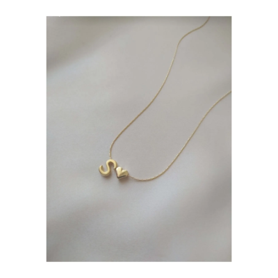 Kalp Detaylı S Harfli Kolye